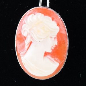 Italian Cameo Pendant (Necklace Chain included)